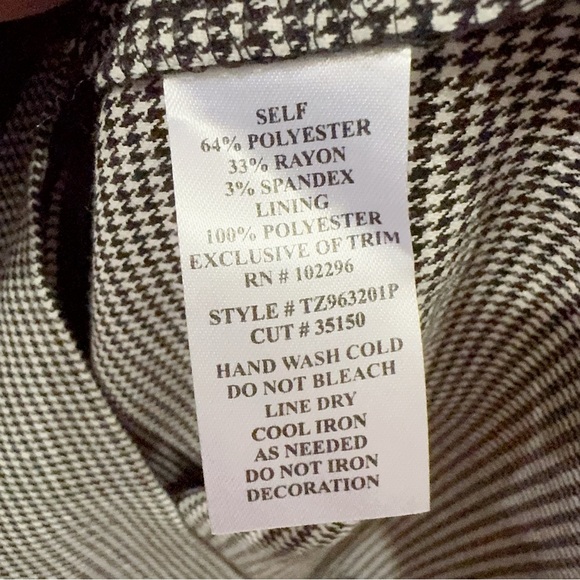 Connected Petite Black & White Houndstooth Print Short Dress Preowned Size 8P - Picture 9 of 9